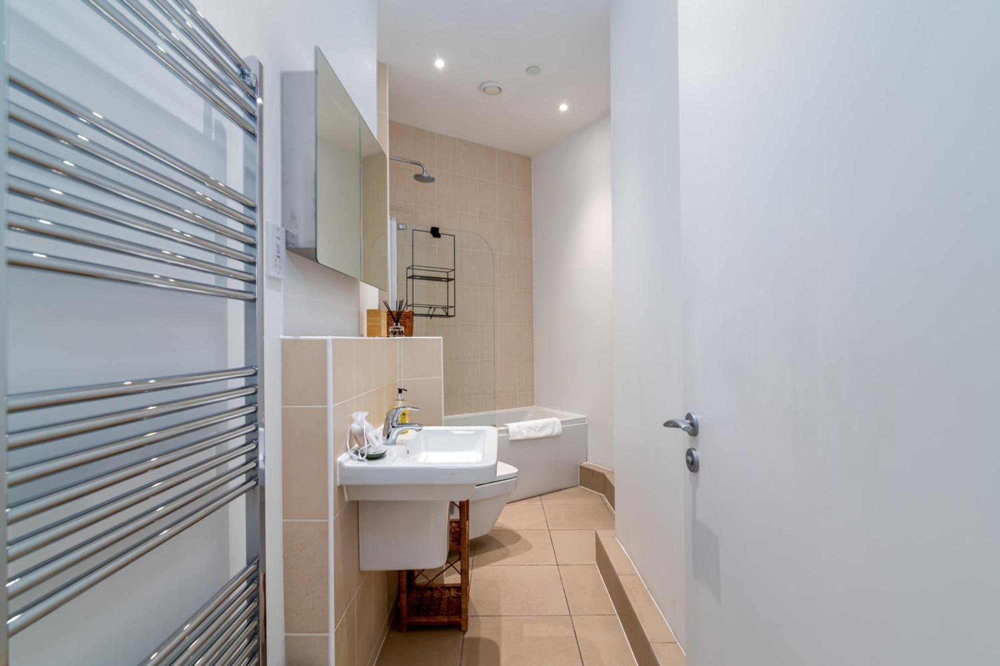 Guestready - Industrial Chic In Hackney Apartment London Exterior photo